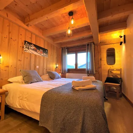 In Sleeping 12 With Sauna Chalet *